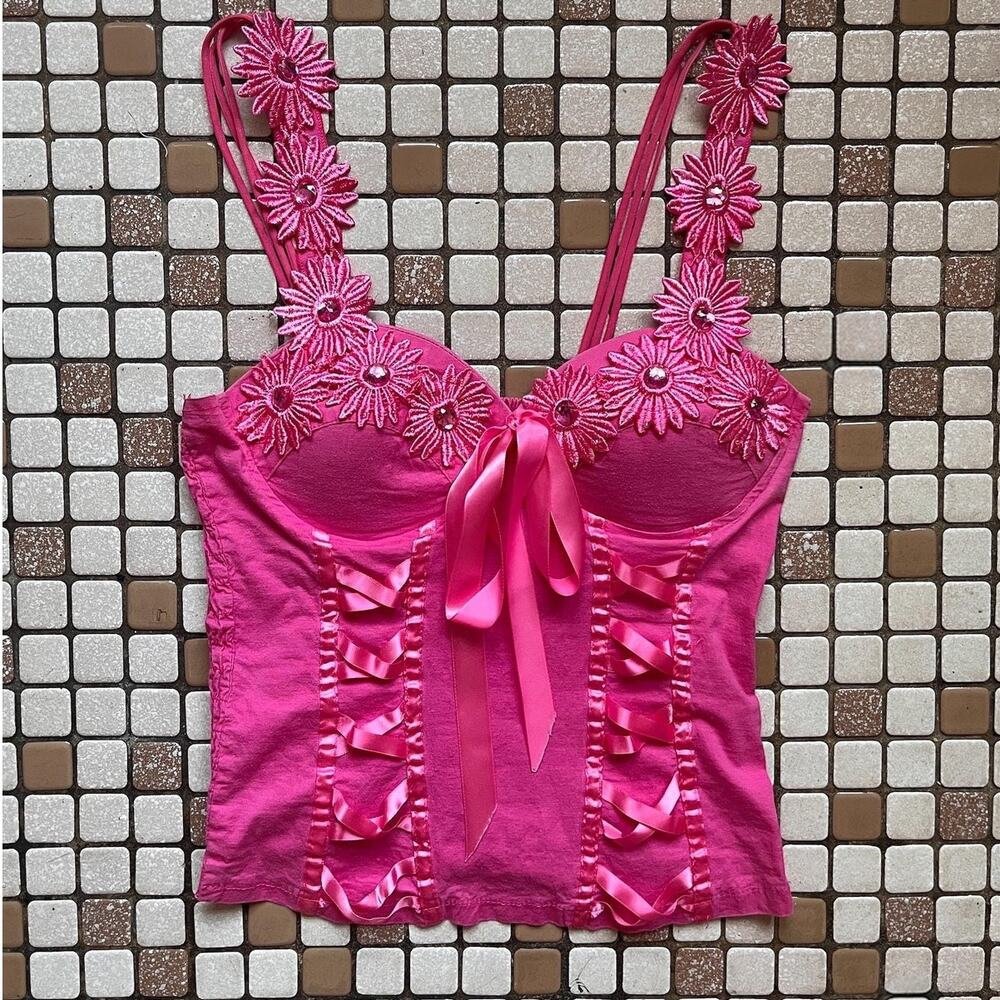 Vintage Y2K Hot Pink Coquette Bustier Top | Daisy Appliqué Cami | M - Picture 4 of 9